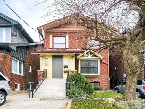 745 Coxwell Ave, Toronto, ON M4C 3C5