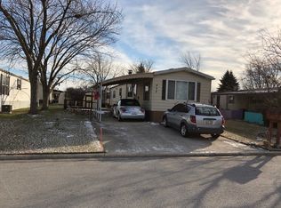 452 Huntsbridge Rd, Matteson, IL 60443