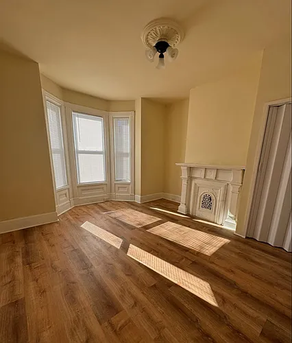 77 Marshall St #1F Photo 1