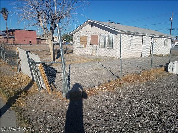 4th image of 416 Jefferson Ave
