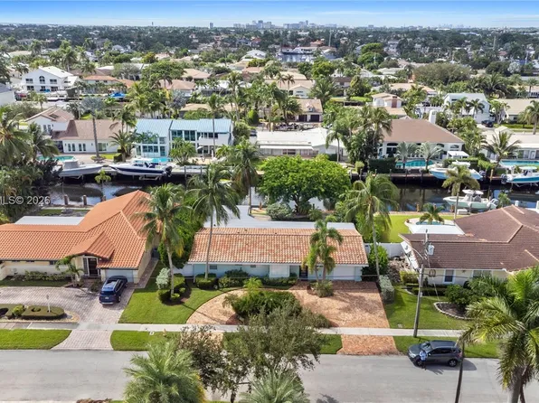 2530 NE 48th St, Lighthouse Pt, FL 33064