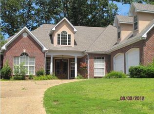 352 Woodlands Dr, Brandon, MS 39047
