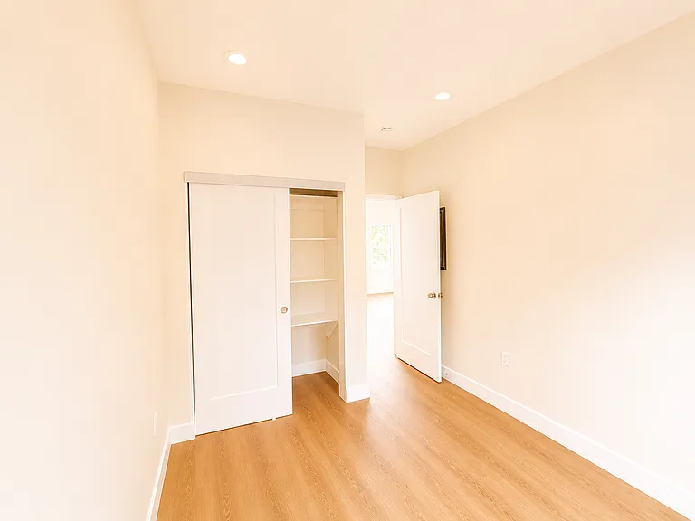 873 N Madison Ave #1 — Photo 8