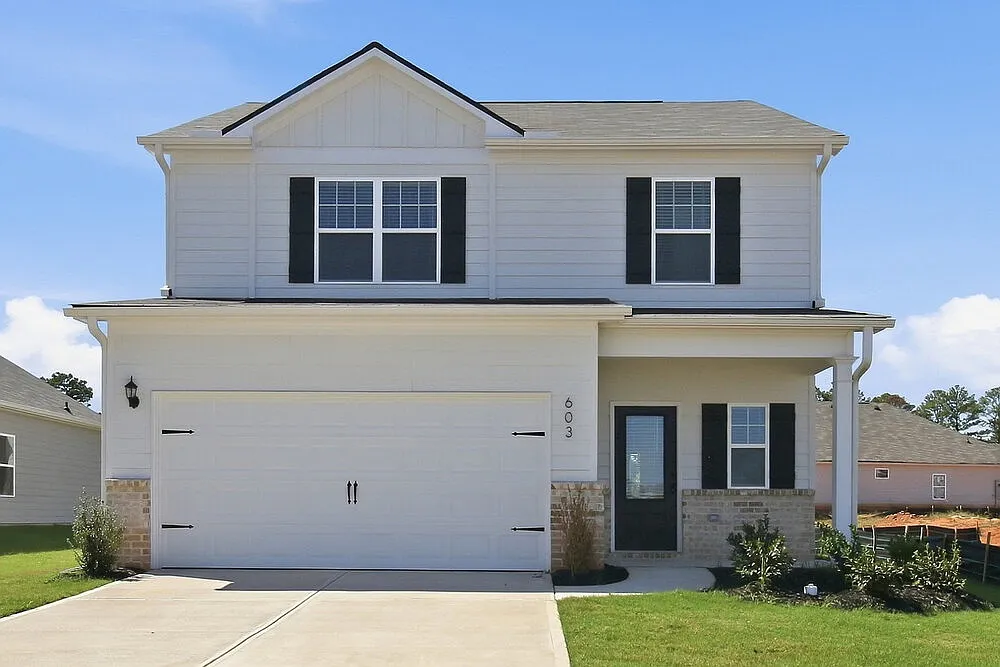 3 bed, 2.5 bath, 1770 sqft, $2,132 — Photo 1