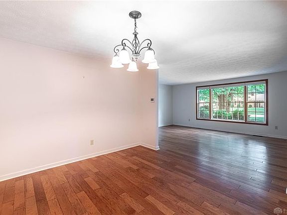5th image of 6706 Yorkcliff Pl