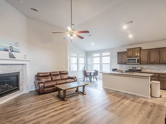 4th image of 5508 San Felipe Dr