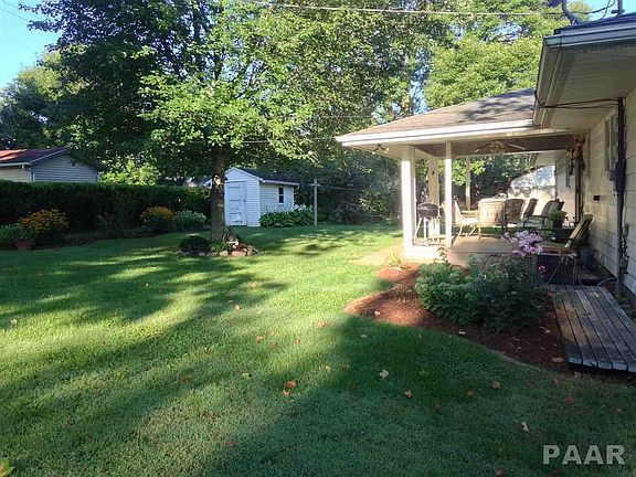 2nd image of 502 W Crestwood Dr