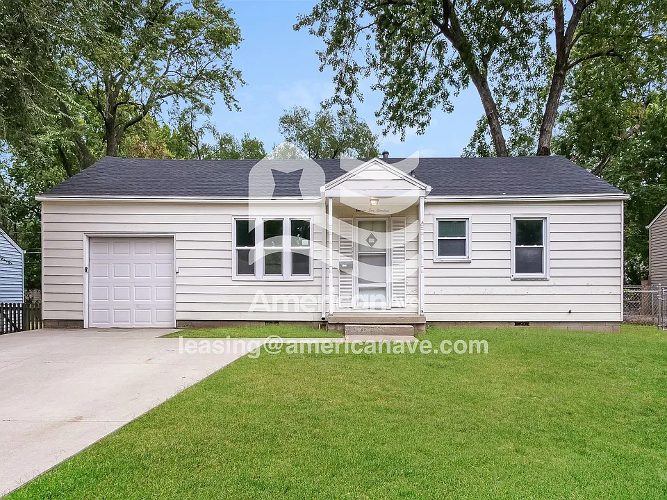 11500 W 69th Ter