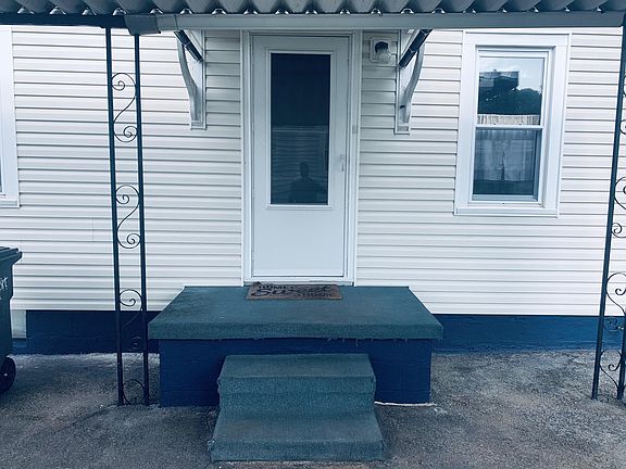 5th image of 520 Mayfield Ave