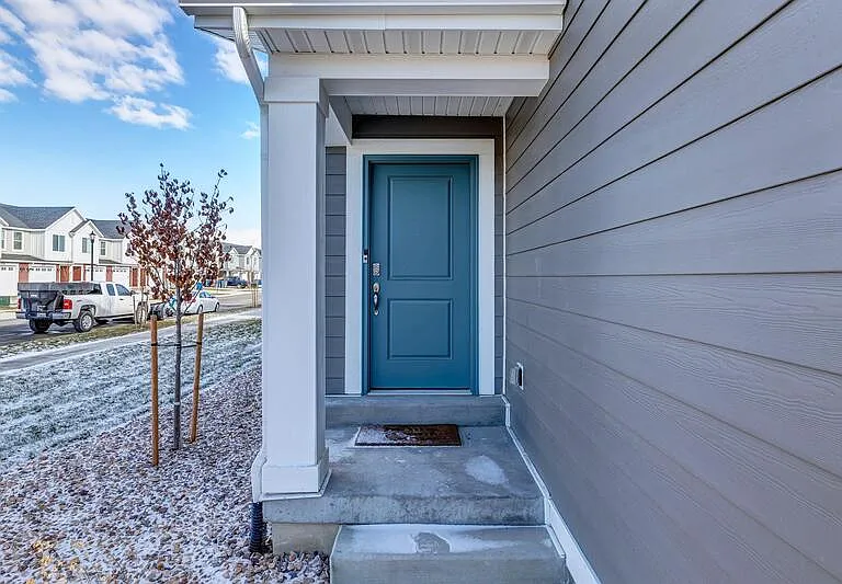 408 N Sea Chaser Ln #BASEMENT — Photo 3