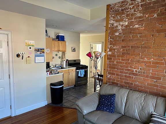 3rd image of 2411 Moerlein Ave #2