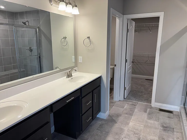 5195 Brookfield Dr — Photo 22