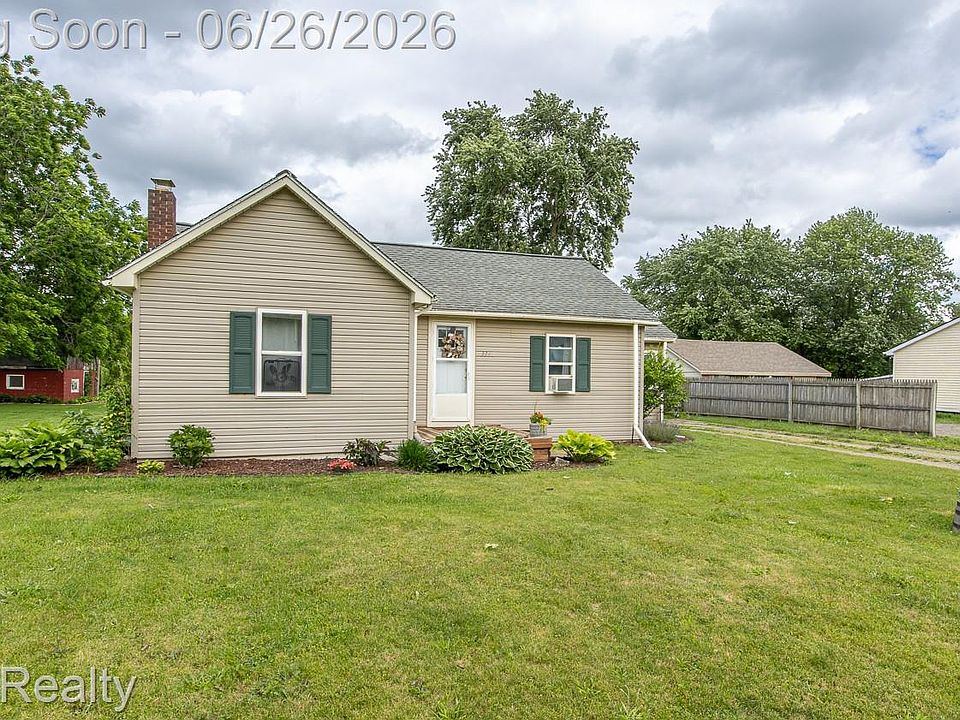 1st image of 3168 N Baldwin Rd