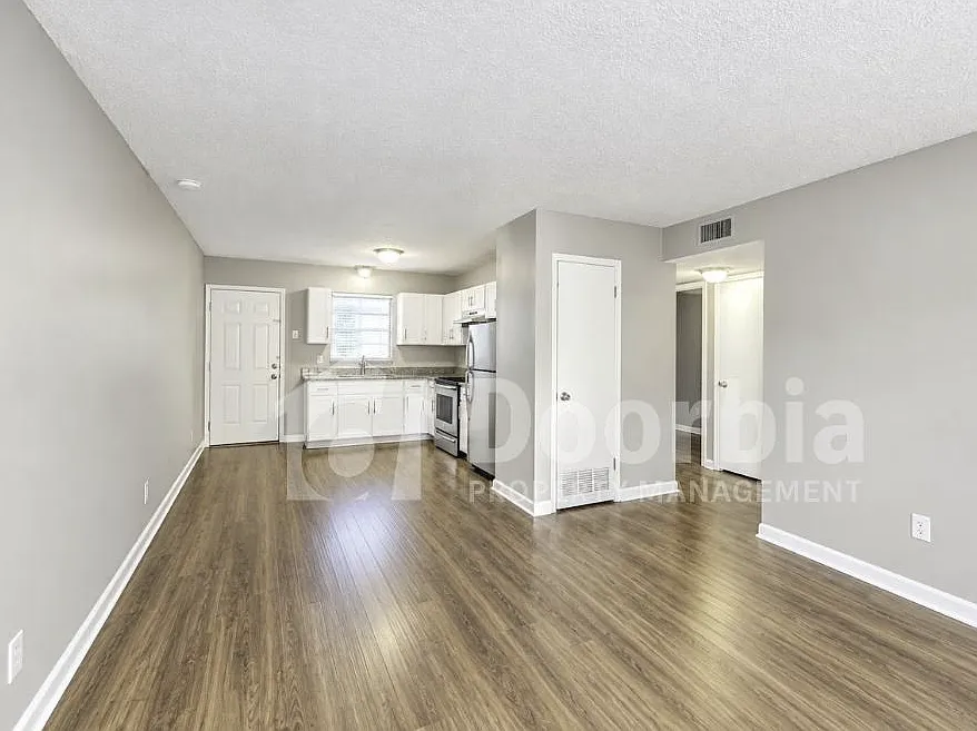 5324 Westchase Ct #3