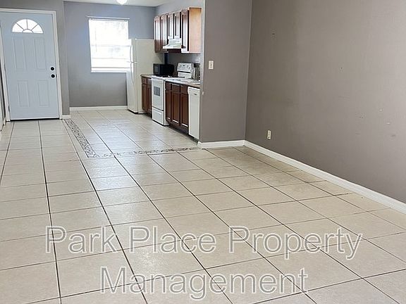 3rd image of 4140 Barna Ave APT D