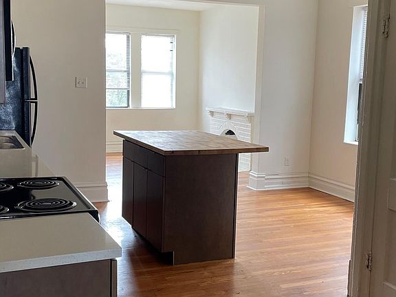 2nd image of 4139 Lafayette Ave APT 2W