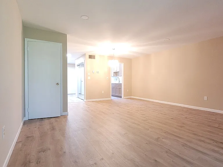 22 Dogwood Ct #22 — Photo 5