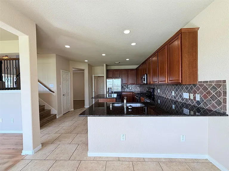 24626 Blane Dr — Photo 14