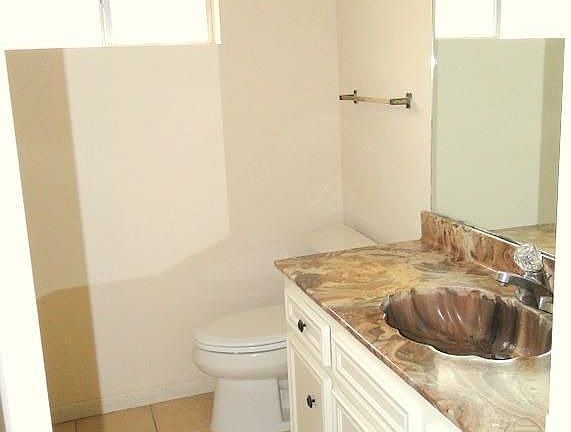 5th image of 10627 Tenneta Dr