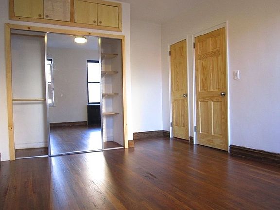 4th image of 55 E 196th St APT 3E