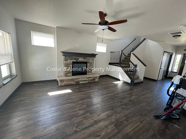 6598 N Idlewood Dr — Photo 6