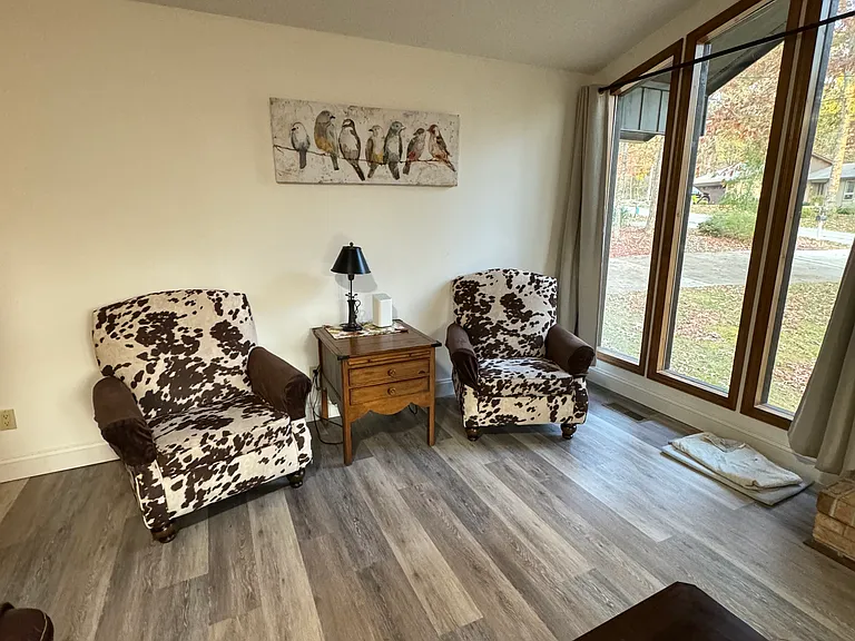 126 Rolling Green Dr — Photo 6