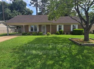 6967 Dawnhill Rd, Memphis, TN 38135