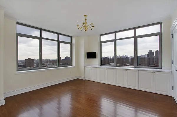 Rented by Corcoran | media 3