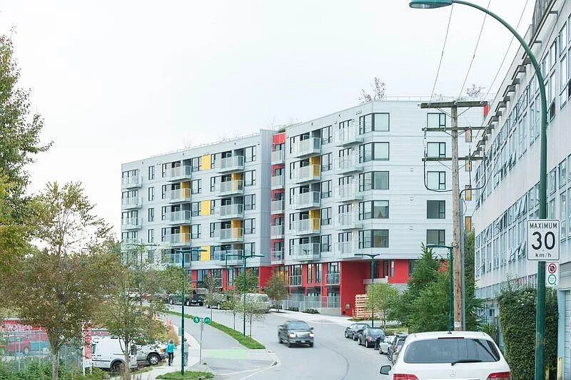 384 E 1st Ave #392 photo 1