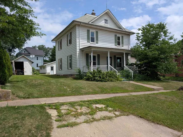 400 W Center St, Monona, IA 52159