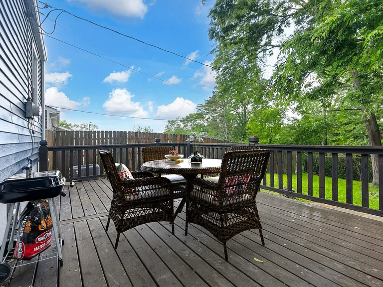 1383 Childress Ave — Photo 33