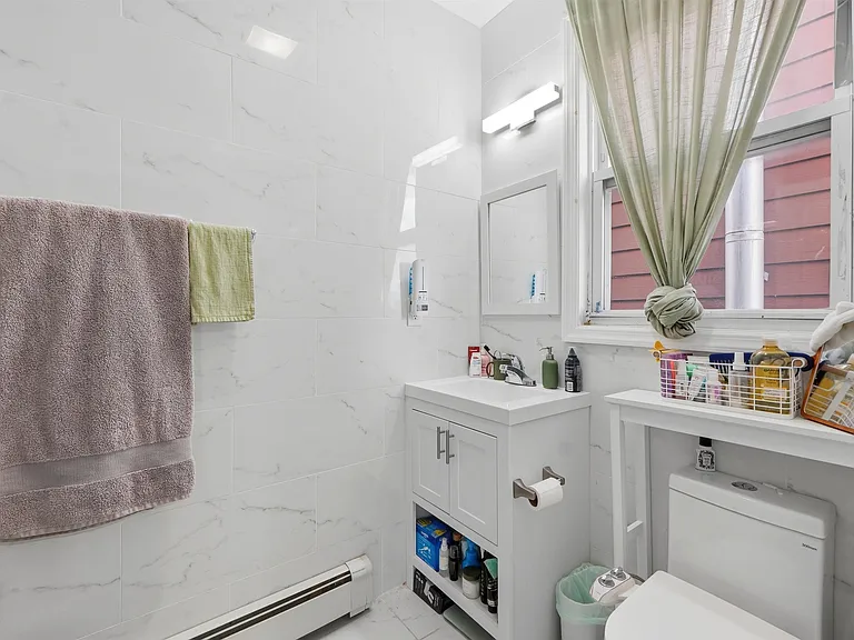 17 Troy St #2 — Photo 28