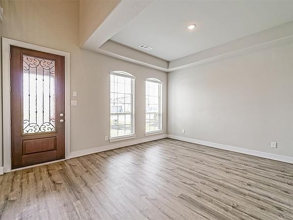 3rd image of 2601 Bayrose Drive