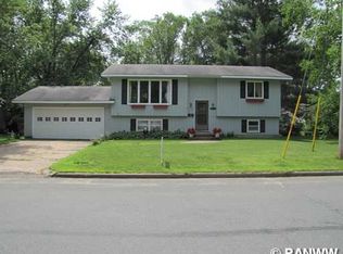612 Elm Ave E, Menomonie, WI 54751