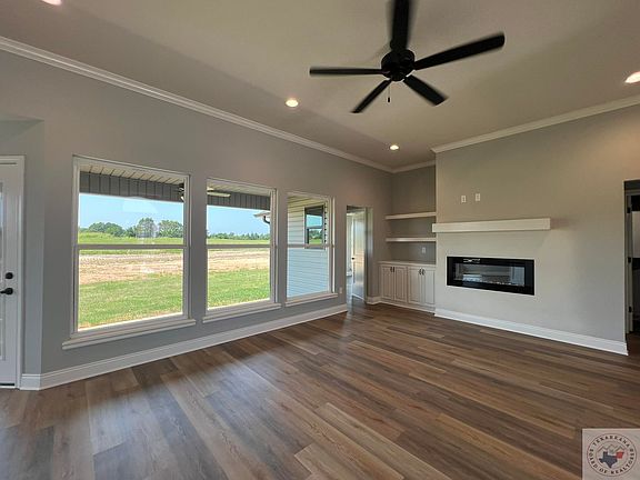 5th image of 4410 Magee Dr