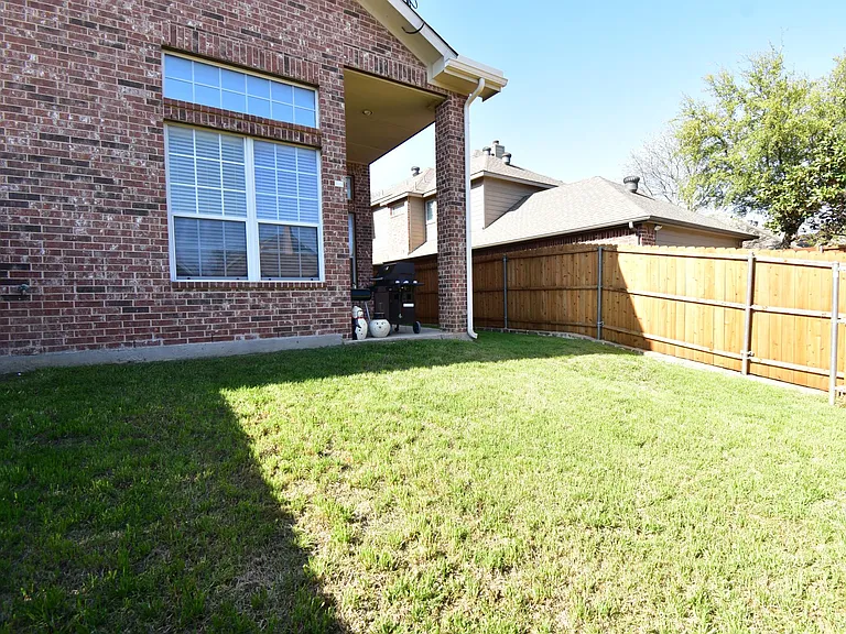 14857 Holly Leaf Dr — Photo 36