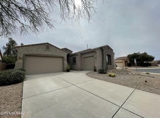 1227 W Rodriguez Rd, Oro Valley, AZ 85755