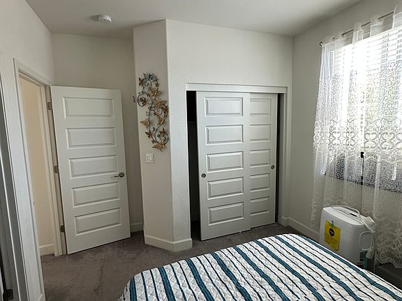 5th image of 4959 Belles Ct