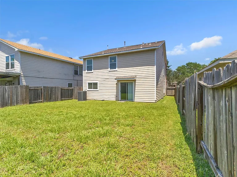 12830 Windy Summer Ln — Photo 33
