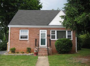 517 Washington Ave, Front Royal, VA 22630