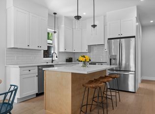 3 Franklin St #2, Somerville, MA 02145