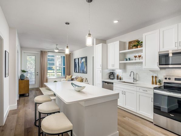 27745 Chestnut Lake Blvd #27745-27745-303