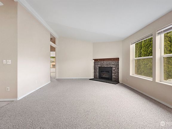 4th image of 14727 43rd Avenue NE #61