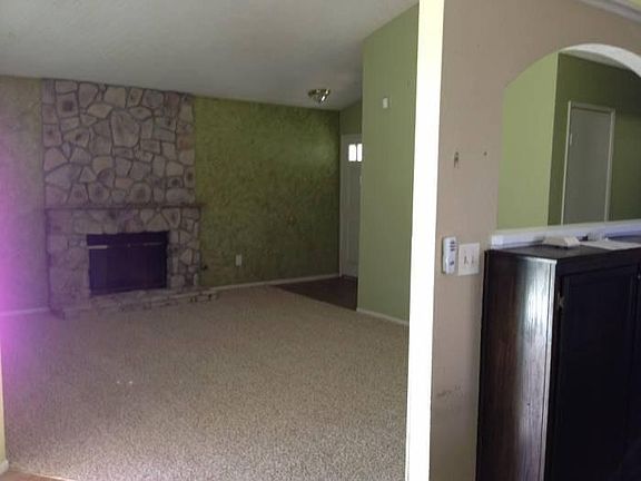 5th image of 24125 Poppystone Dr