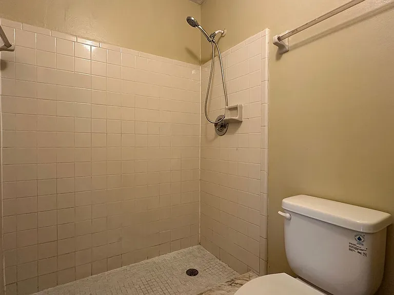 112 Cory Ln — Photo 17