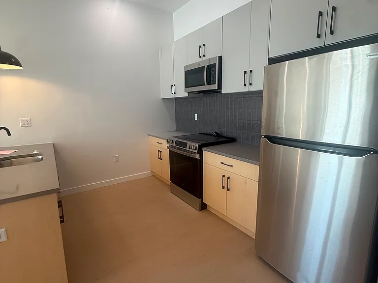 74 Webster St #1C — Photo 8