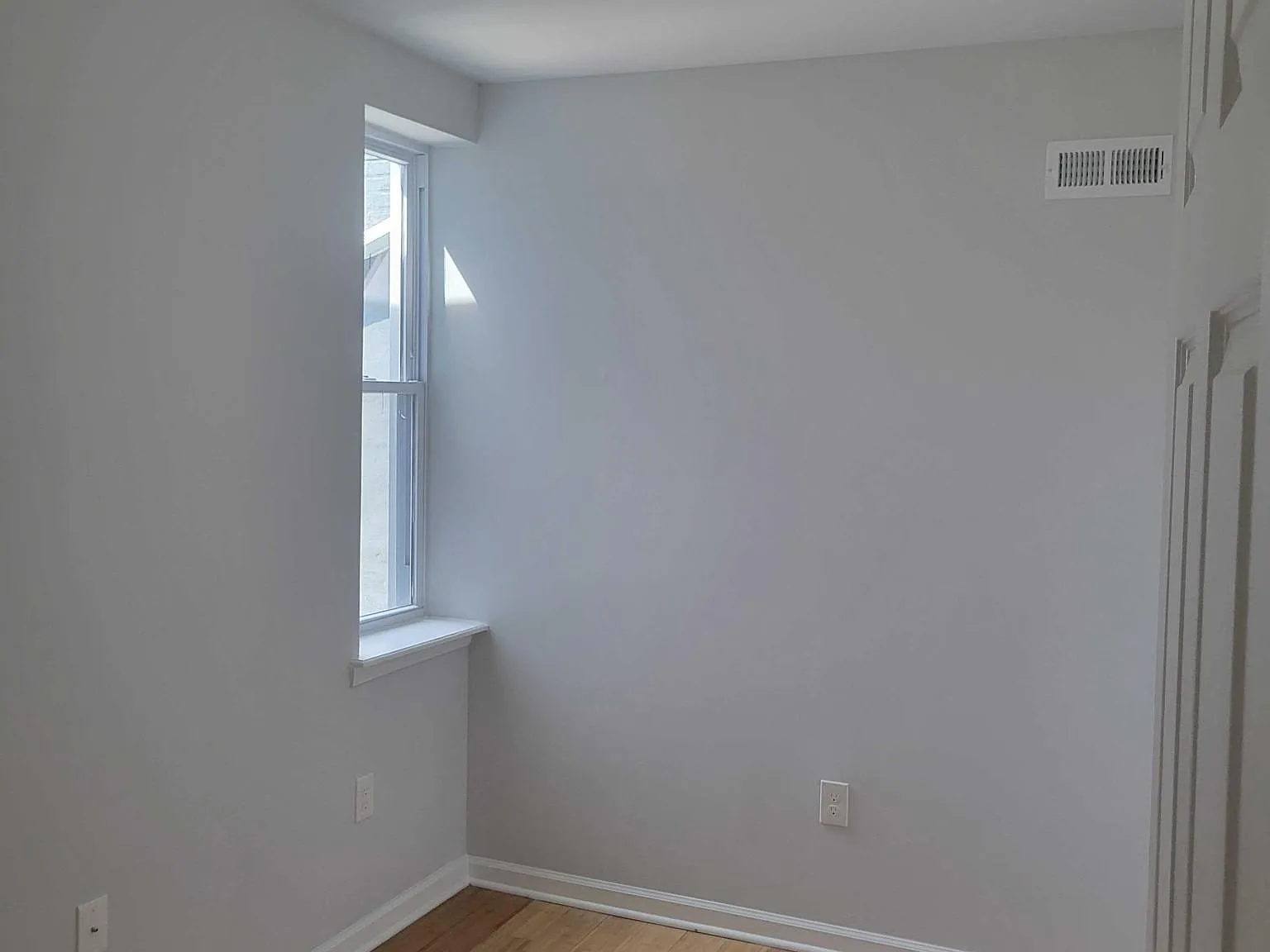 2 bed, 1.5 bath, $1,300 — Photo 3