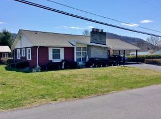 207 Tennessee St, Unicoi, TN 37692