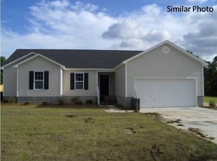 304 Legato Ln, Richlands, NC 28574