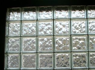 5 Spring St APT 3, Amesbury, MA 01913